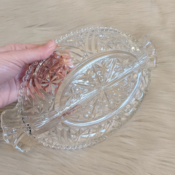 Vintage etched glass divided serving tray. - Picture 3 of 4
